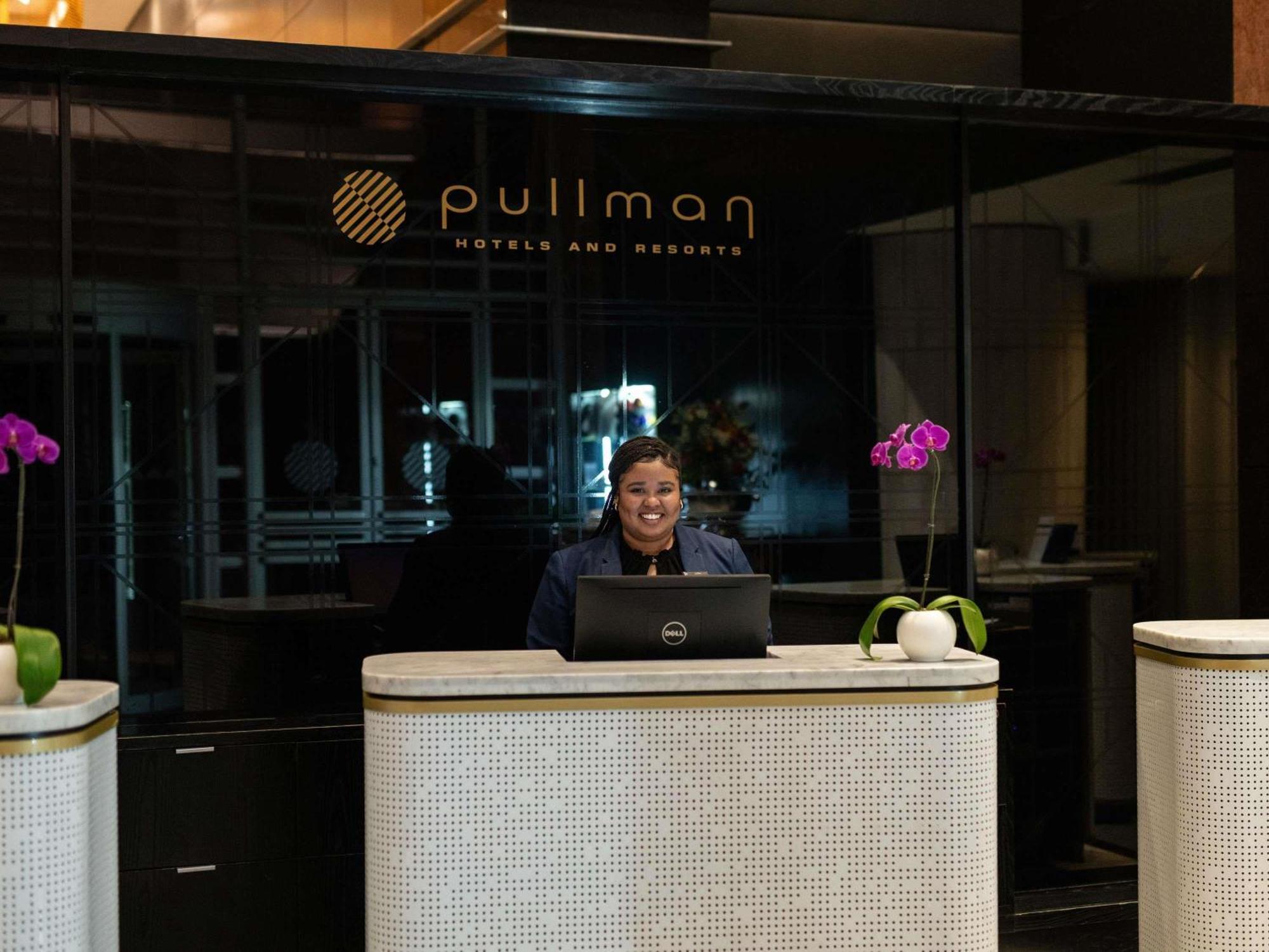 Pullman Cape Town City Centre ภายนอก รูปภาพ